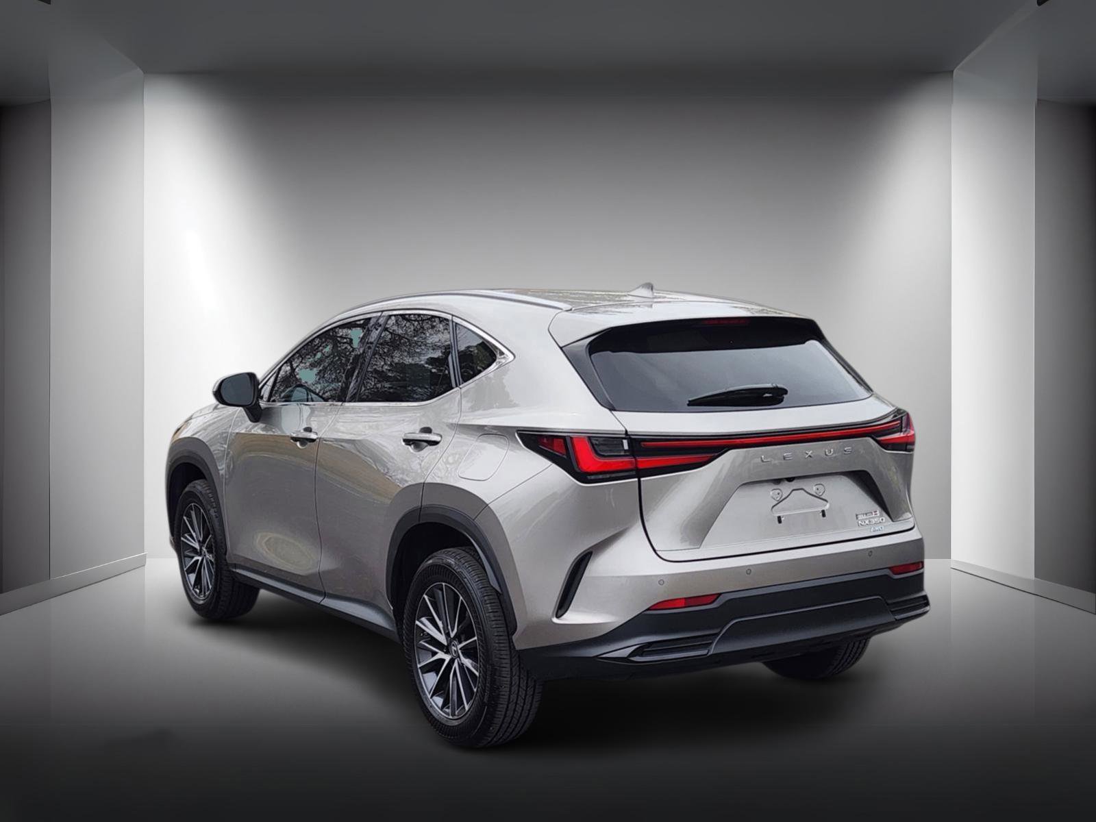 Used 2023 Lexus NX 350 AWD image 3