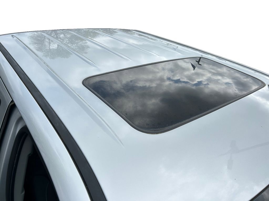 Used 2019 GMC Sierra 2500 Denali w/ Duramax Plus Package AWD/4WD image 28