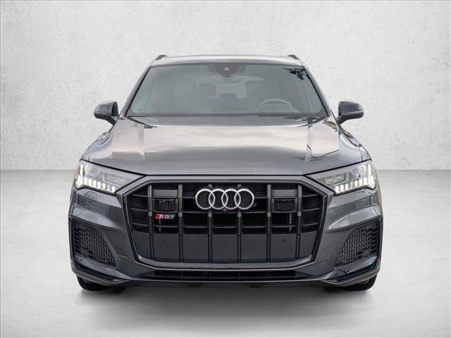 Used 2021 Audi SQ7 Premium Plus w/ Executive Package image 2
