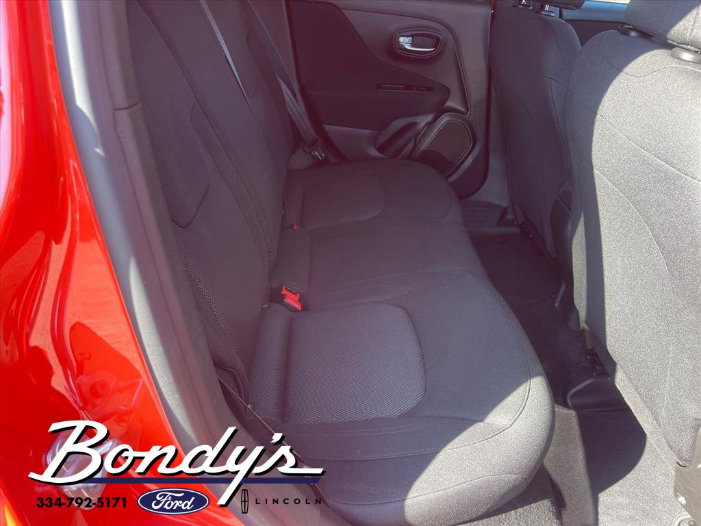 Used 2020 Jeep Renegade Sport w/ Sport Appearance Group image 16