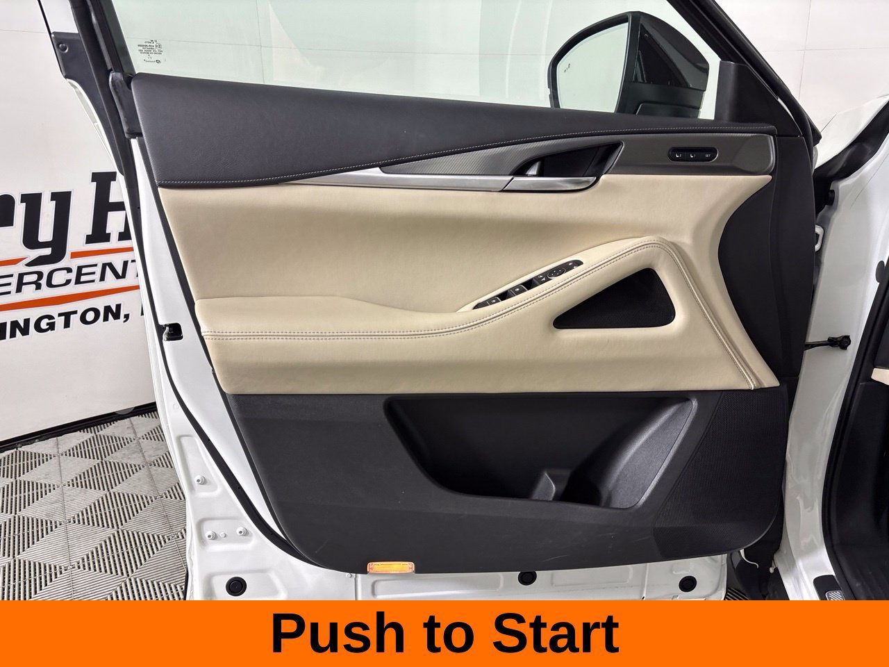 Used 2023 INFINITI QX60 Luxe w/ Cargo Package AWD/4WD image 10