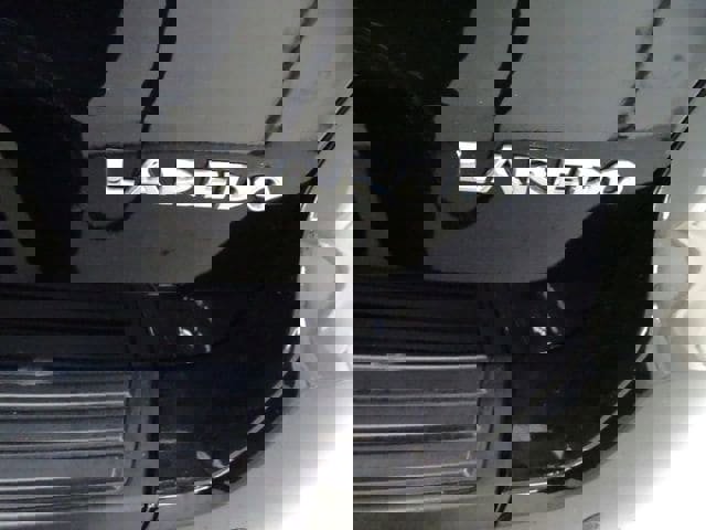 Certified 2022 Jeep Grand Cherokee Laredo X image 25