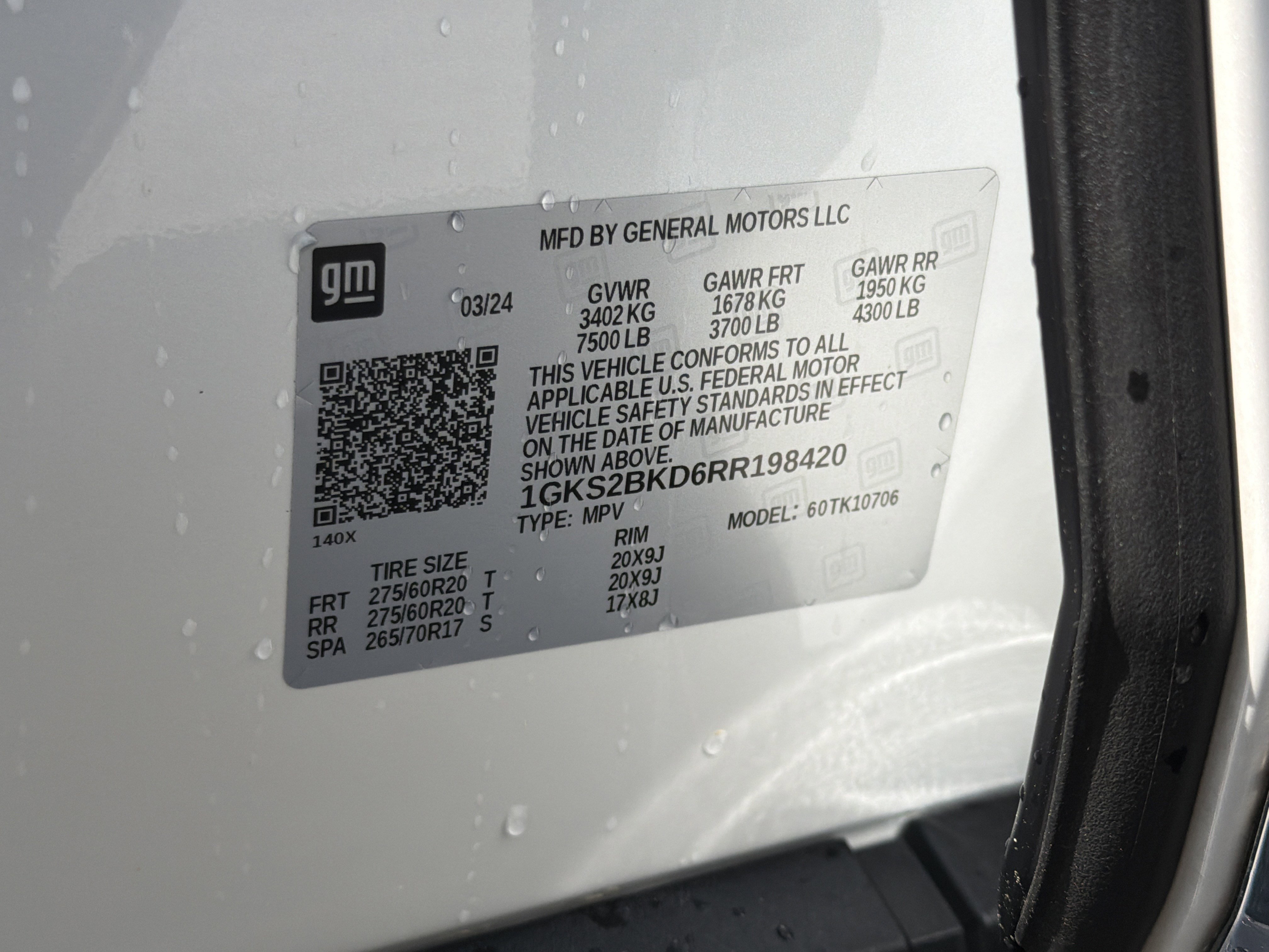 Used 2024 GMC Yukon SLT w/ SLT Luxury Package image 37