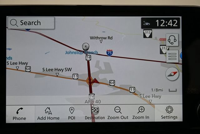 Used 2025 Nissan Pathfinder Platinum FWD image 22