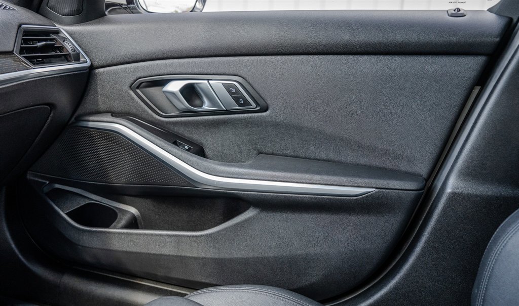 Used 2020 BMW 330i Sedan image 24