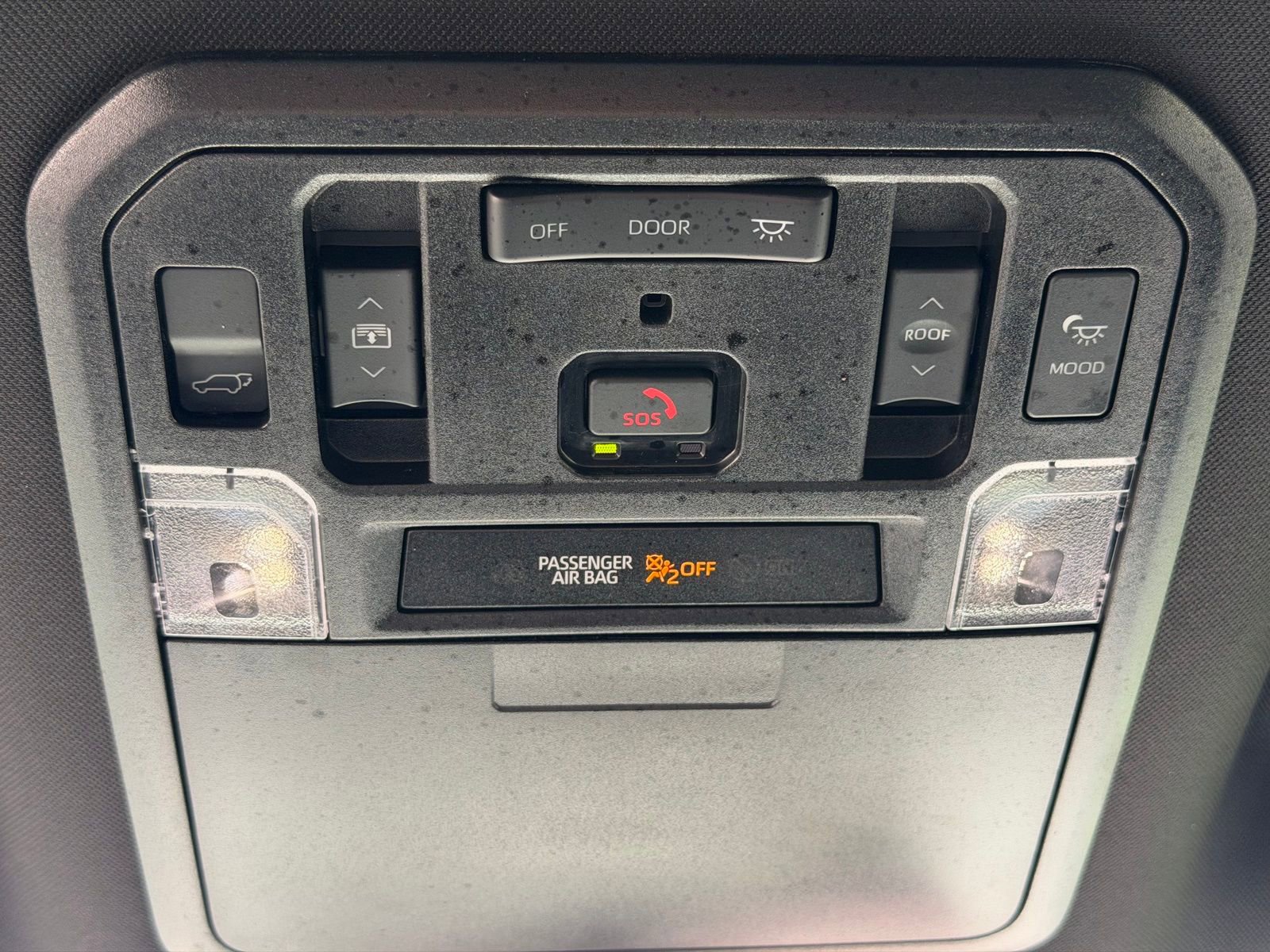 Used 2025 Toyota Sequoia Platinum AWD/4WD image 31