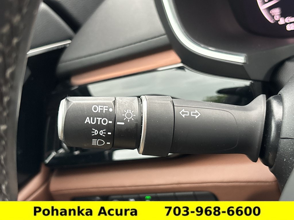 Certified 2023 Acura MDX w/ Technology Package AWD/4WD image 10