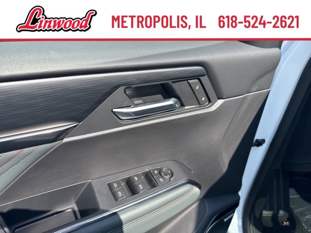 New 2026 GMC Acadia AT4 w/ Luxury Package image 13