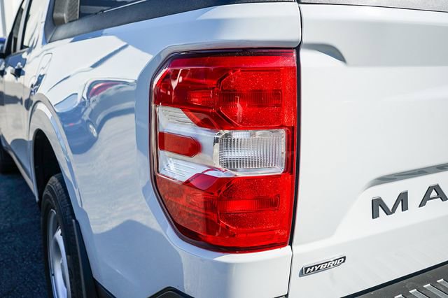 Used 2024 Ford Maverick XL image 9