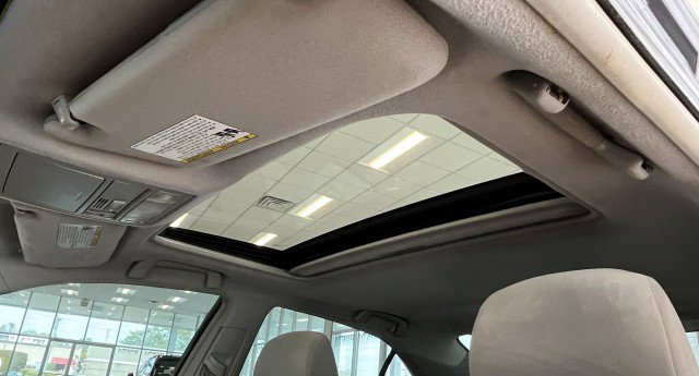 Used 2009 Toyota Camry LE image 29