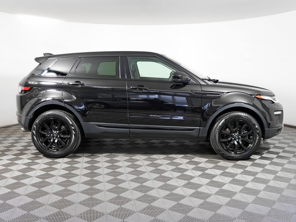 Used 2019 Land Rover Range Rover Evoque image 8