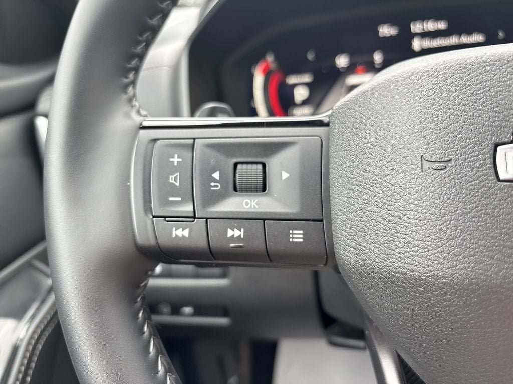 Used 2026 Nissan Rogue SL AWD/4WD image 22