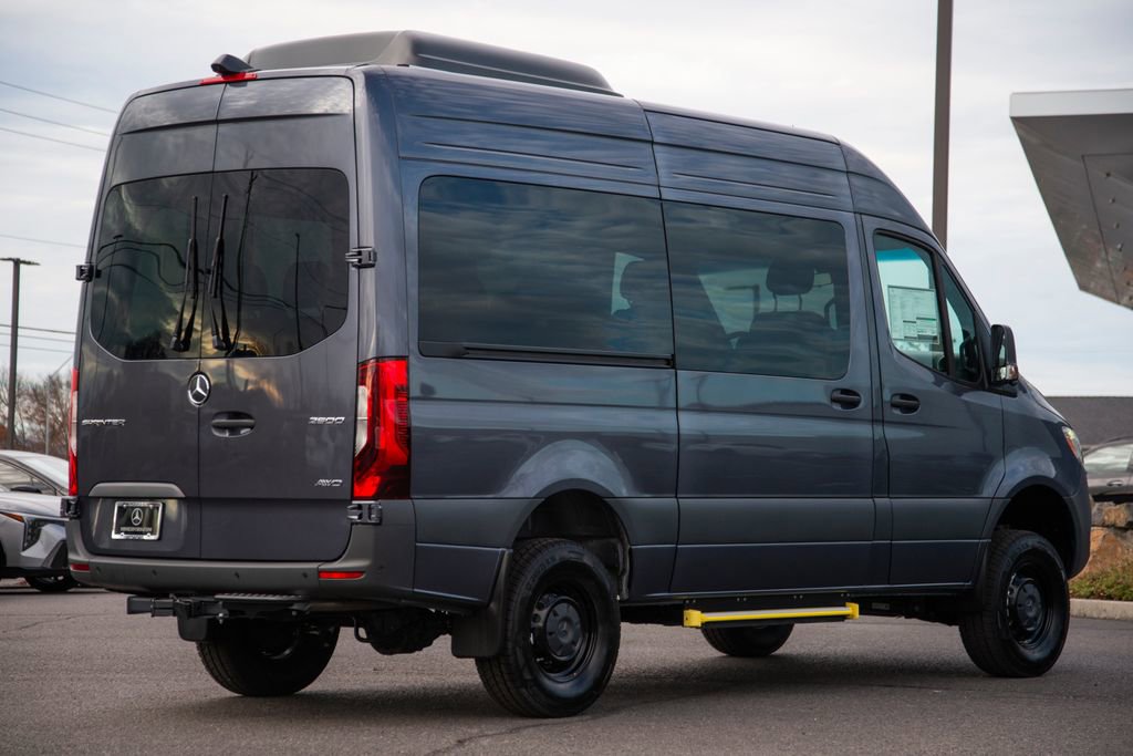 New 2025 Mercedes-Benz Sprinter 2500 image 9