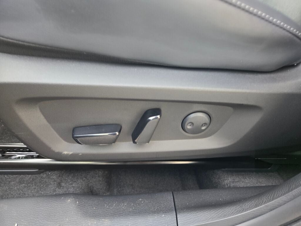 New 2026 Mitsubishi Outlander SEL AWD/4WD image 15
