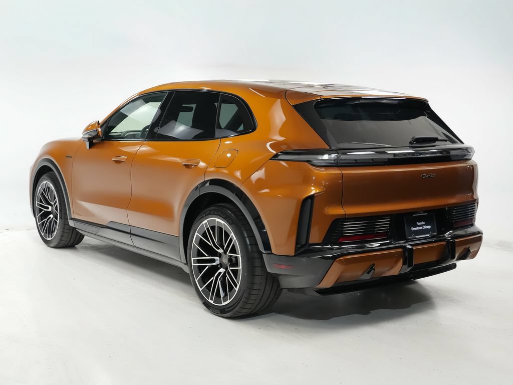 New 2026 Porsche Cayenne Turbo Electric AWD/4WD image 3