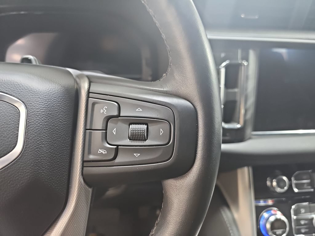 Certified 2024 GMC Yukon XL Denali w/ Advanced Technology Package AWD/4WD image 25