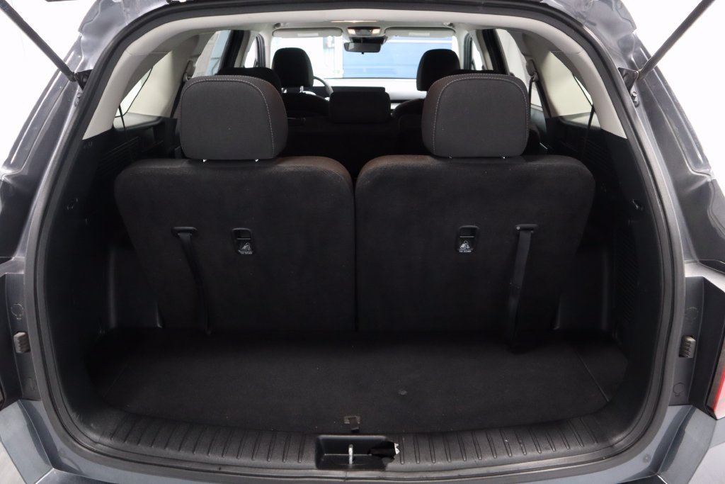 Used 2025 Kia Sorento LX FWD image 13