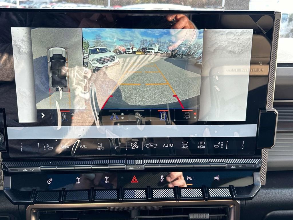 New 2024 GMC Hummer EV 2X w/ Extreme Off-Road Package image 12