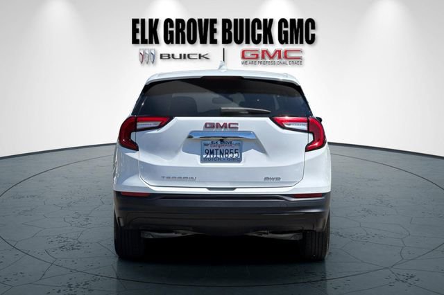 Used 2024 GMC Terrain SLE AWD/4WD image 5