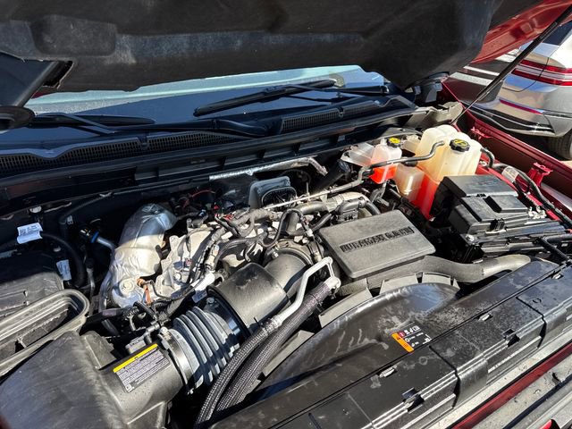 Used 2024 GMC Sierra 2500 AT4 w/ AT4 Premium Plus Package AWD/4WD image 18