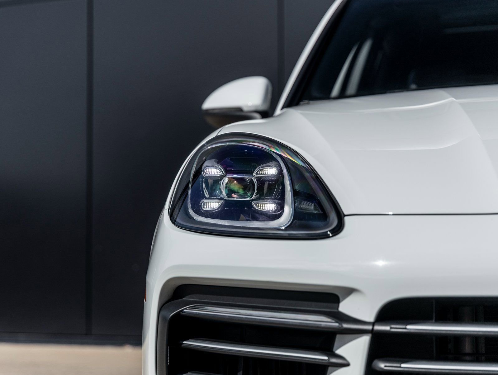 Used 2023 Porsche Cayenne image 17