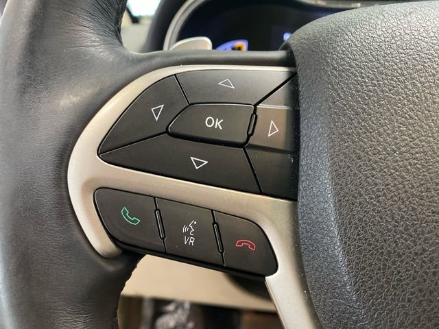 Used 2017 Jeep Grand Cherokee Limited AWD/4WD image 22