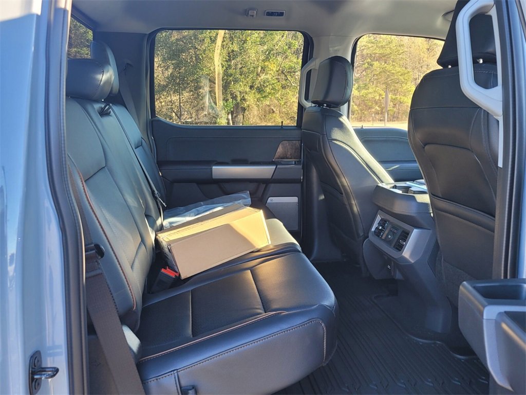 New 2026 Ford F350 Lariat w/ Lariat Premium Package image 13