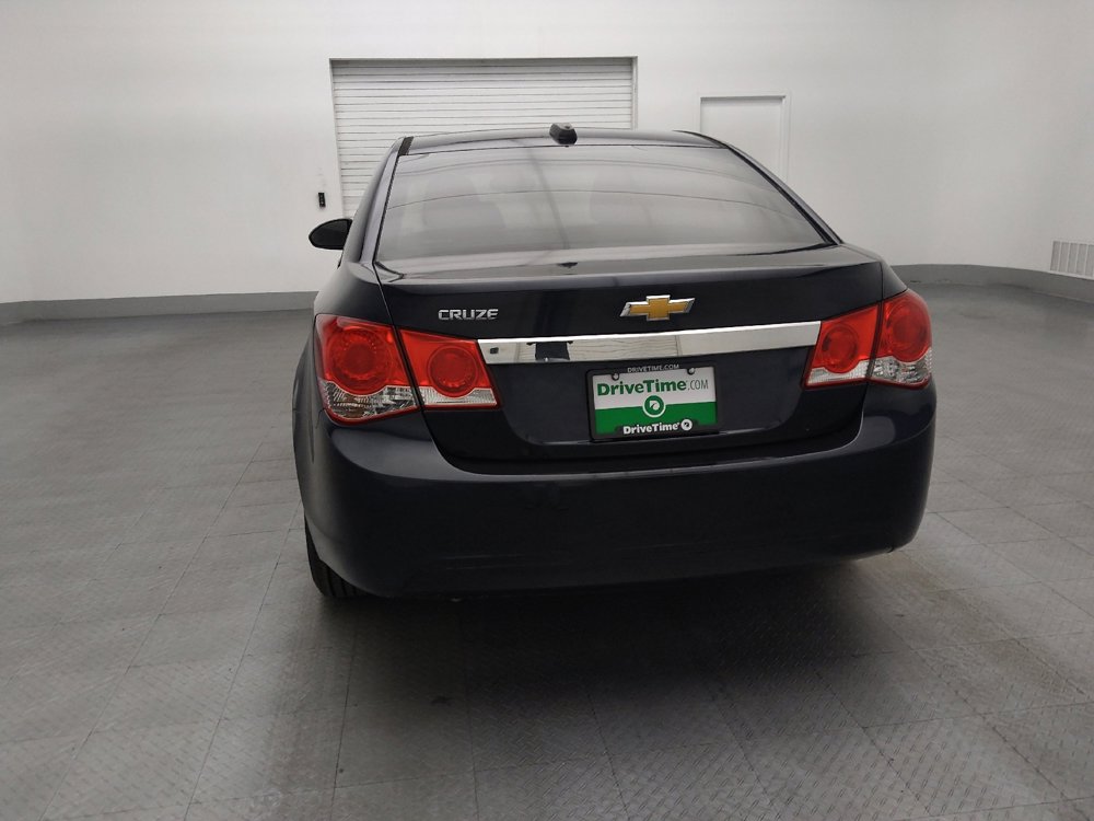 Used 2016 Chevrolet Cruze LS image 6