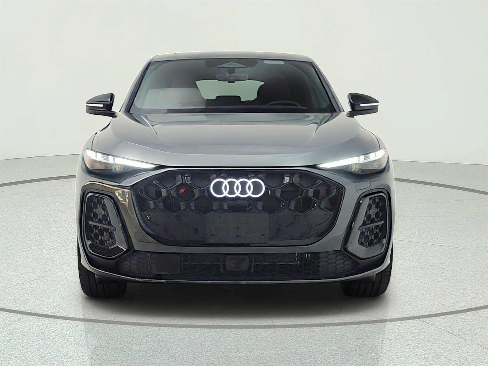 New 2026 Audi SQ5 Prestige AWD/4WD image 2
