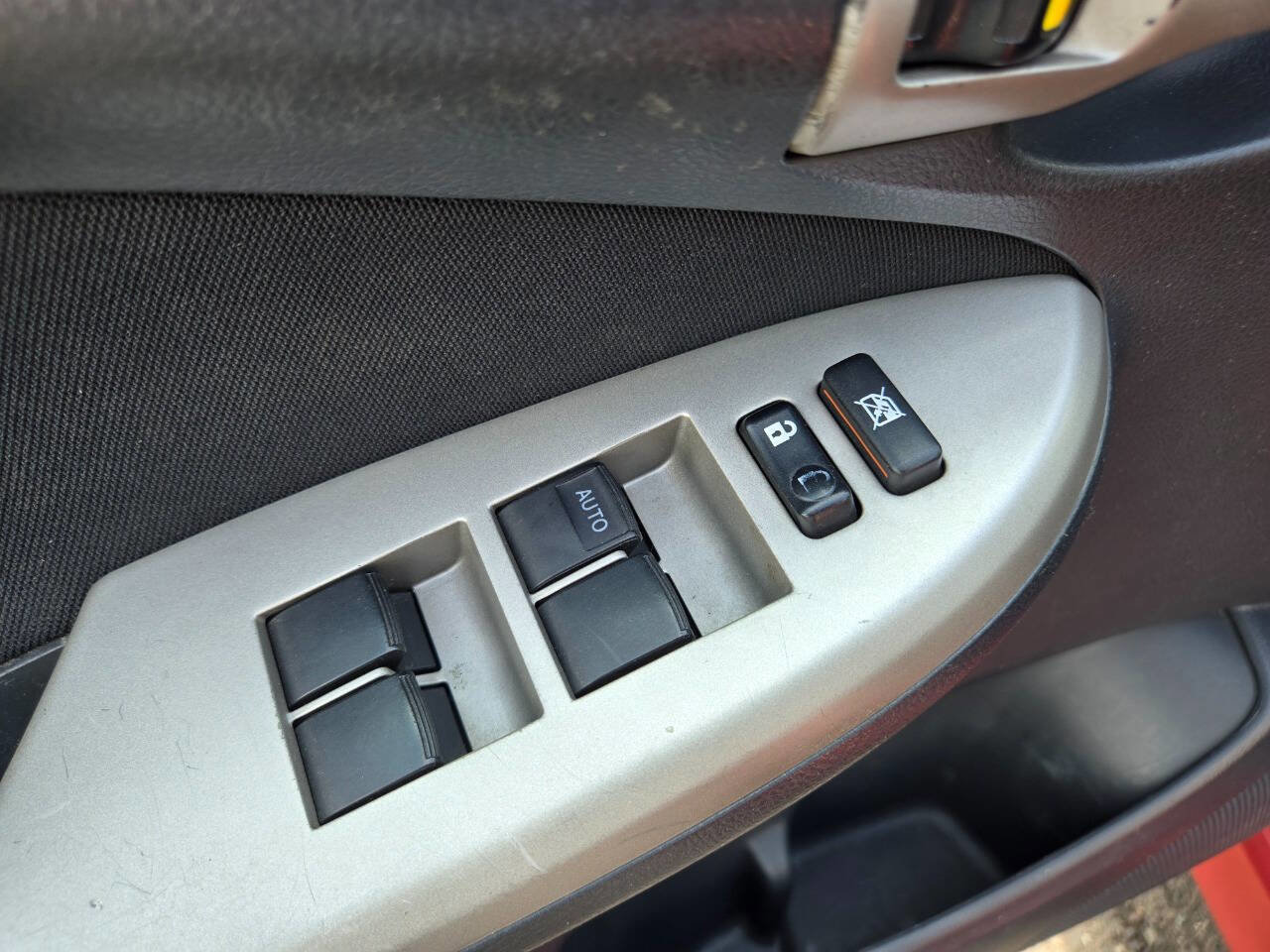 Used 2010 Toyota Corolla S FWD image 12