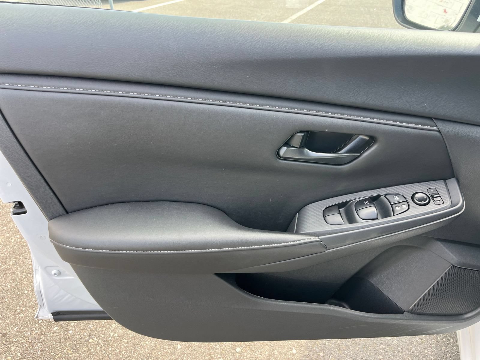 Used 2025 Nissan Sentra S FWD image 18