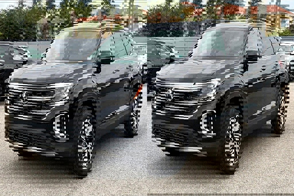 New 2026 Volkswagen Atlas SE image 9