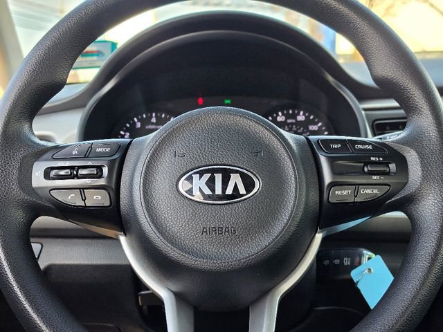 Used 2020 Kia Rio S image 27
