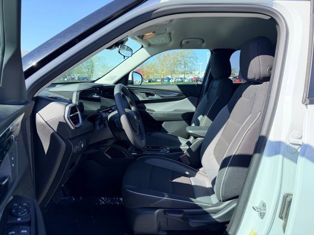 Used 2024 Chevrolet TrailBlazer LT image 7