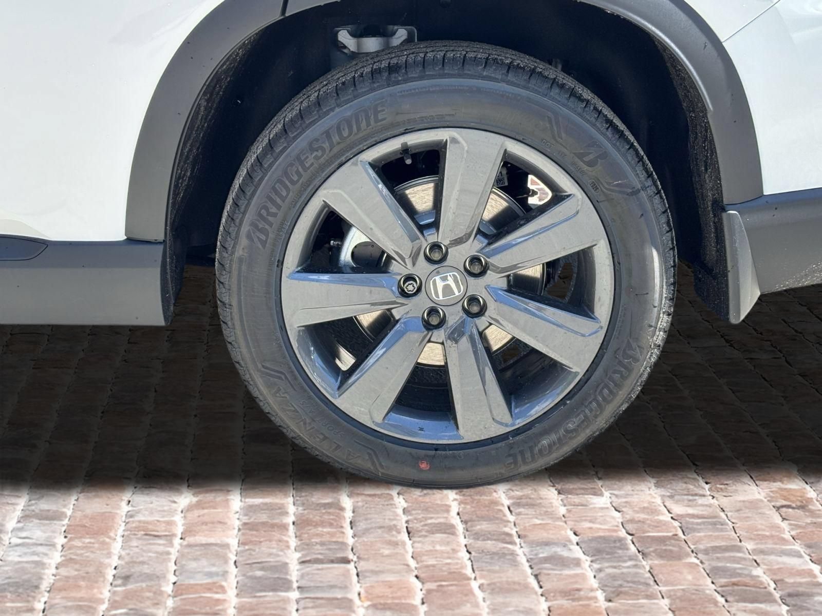 New 2026 Honda Pilot Sport image 42