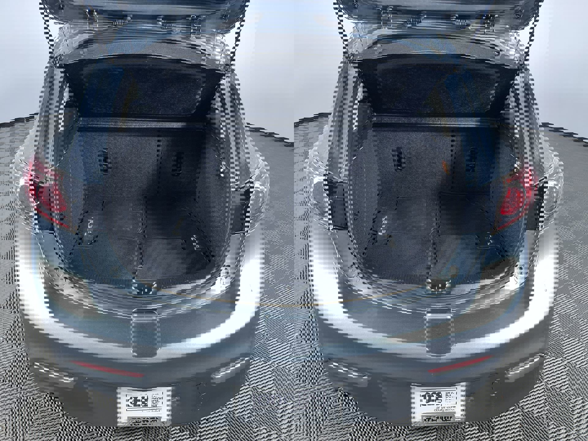 Used 2012 MAZDA MAZDA3 i Touring image 21