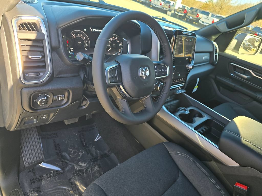 New 2026 RAM 1500 Big Horn AWD/4WD image 23