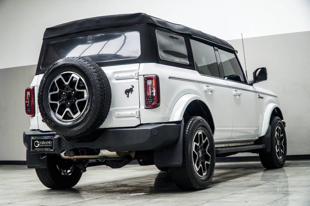 Used 2023 Ford Bronco Outer Banks image 12
