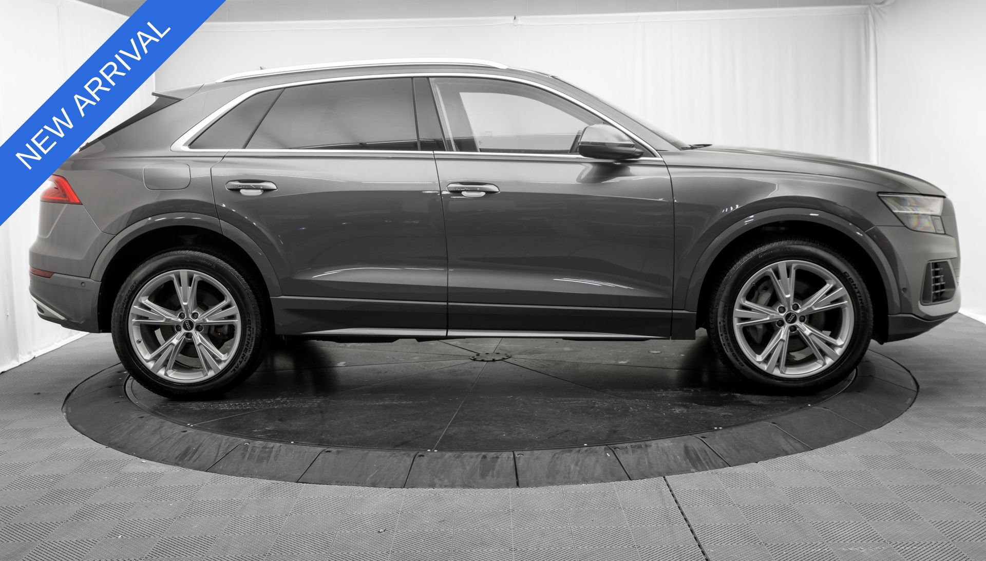 Used 2023 Audi Q8 Premium Plus w/ Premium Plus Package AWD/4WD image 8