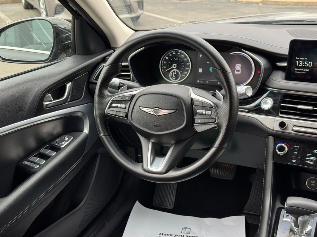 Used 2025 Genesis G70 2.5T image 19