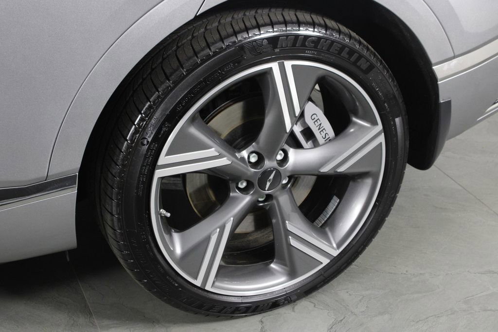 Used 2025 Genesis GV80 3.5T Prestige image 11