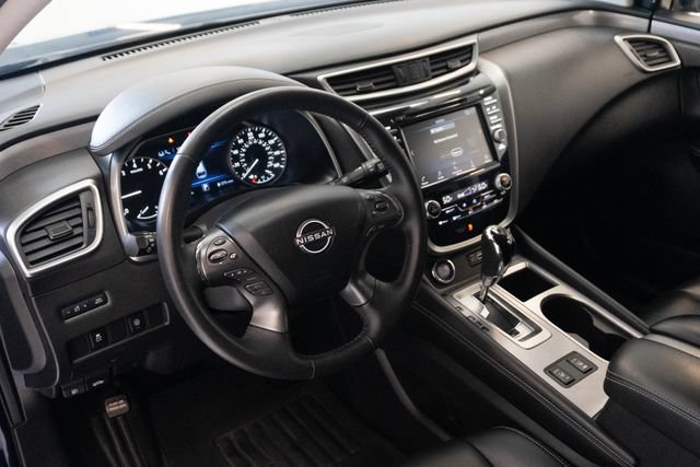 Used 2024 Nissan Murano SV FWD image 3