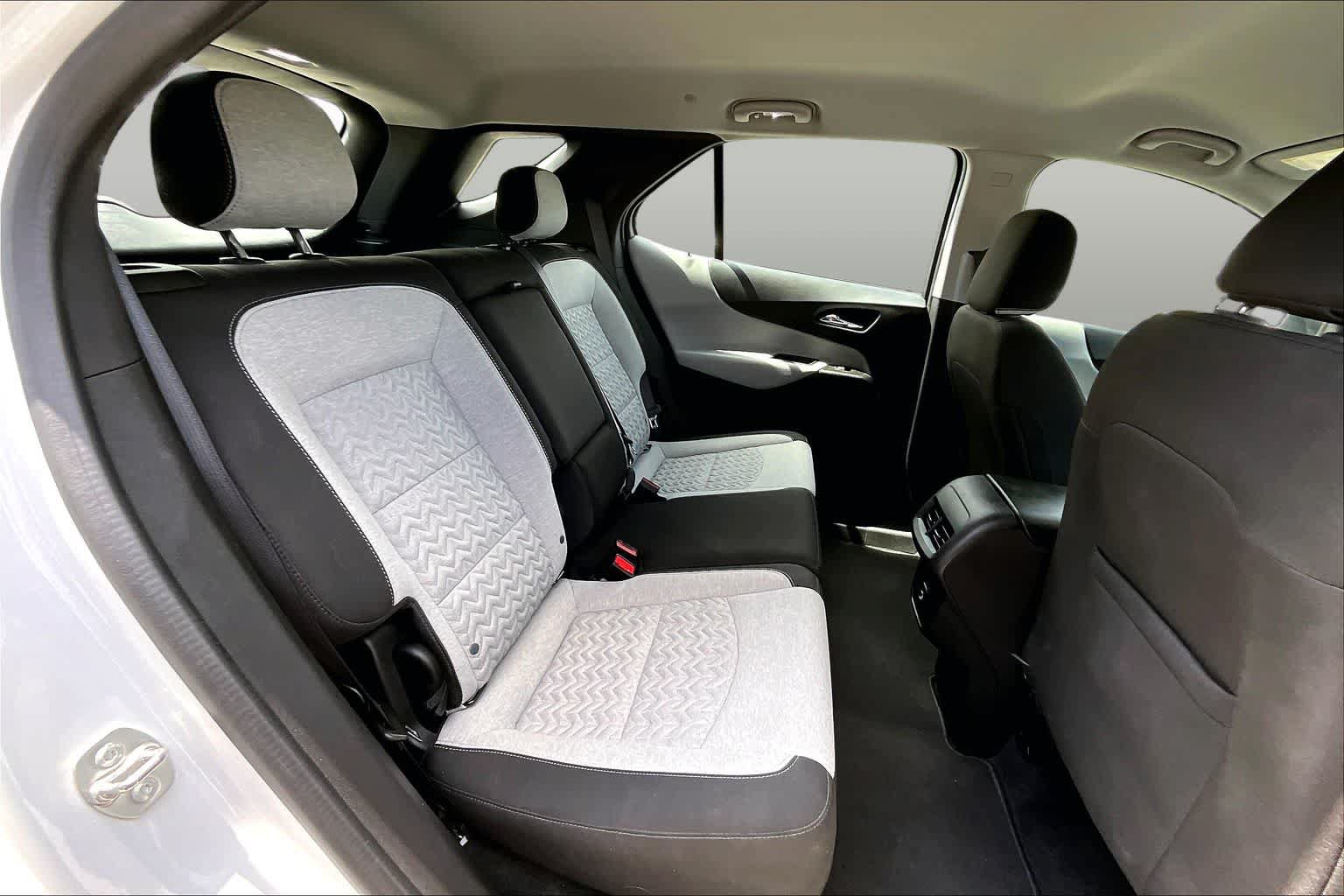 Used 2024 Chevrolet Equinox LS FWD image 20
