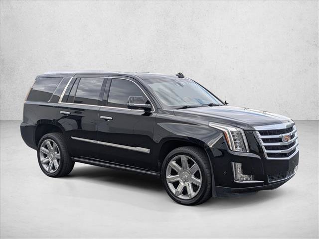 Used 2020 Cadillac Escalade Premium Luxury AWD/4WD image 3