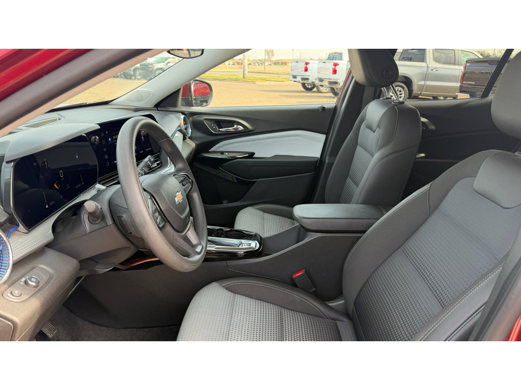 Certified 2024 Chevrolet Trax LT image 10