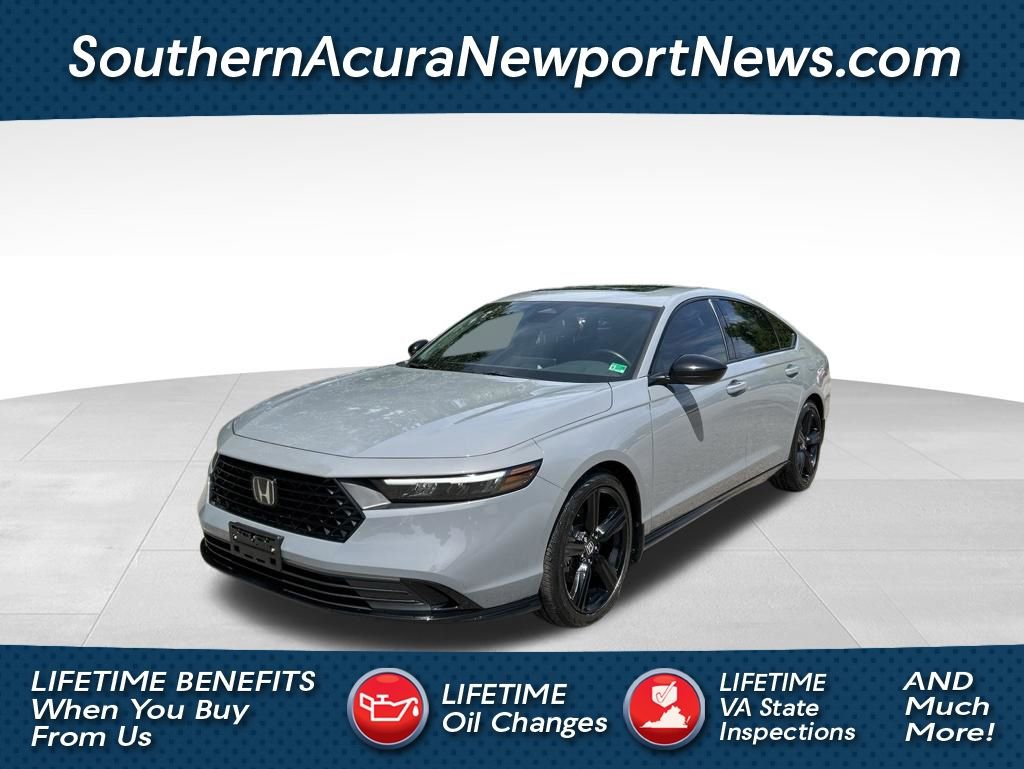 Used 2024 Honda Accord Sport image 1