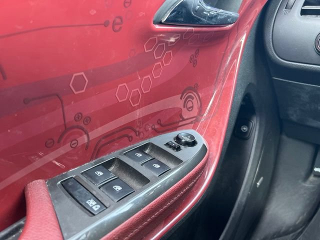 Used 2012 Chevrolet Volt Premium w/ Premium Trim Package FWD image 19