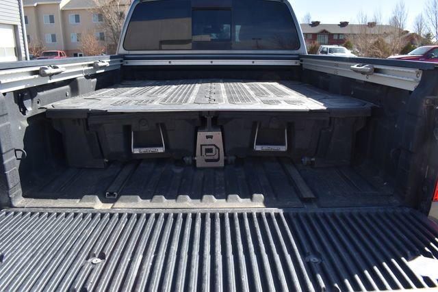 Used 2016 Nissan Titan PRO-4X w/ Pro-4x Convenience Package image 8