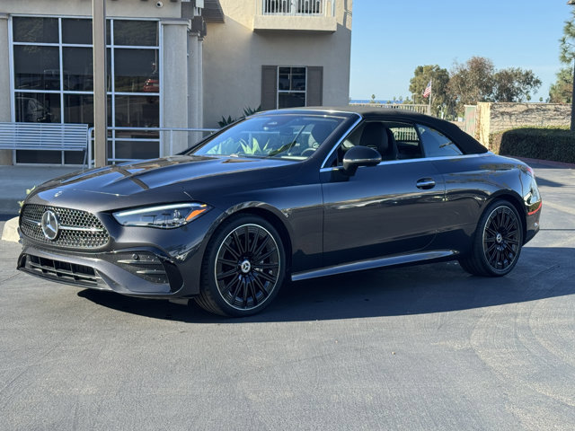 Used 2024 Mercedes-Benz CLE 300 4MATIC Cabriolet image 4