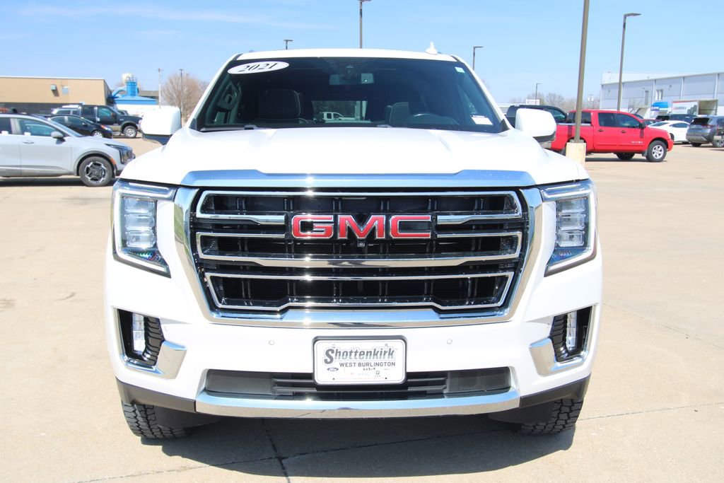 Used 2021 GMC Yukon SLT w/ SLT Luxury Plus Package image 2